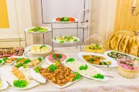 格洛里亞水療飯店 - 早餐