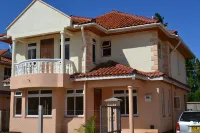 Azanza Mtwapa Holiday Home