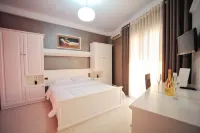 Iliria Internacional Hotel - วิวทะเล
