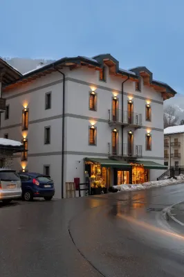 La Racine Hotels in La Thuile