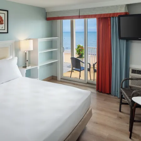 Surfside Hotel and Suites