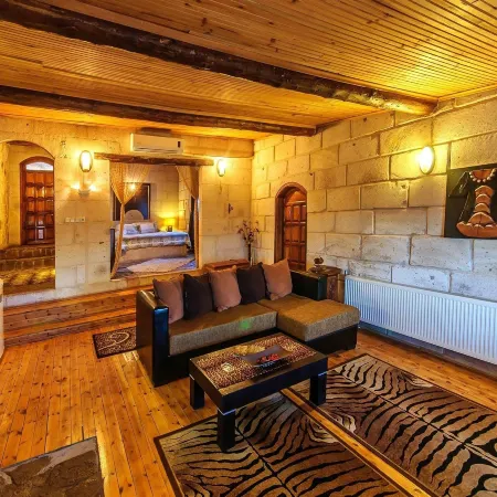 Adanos Konuk Evi
