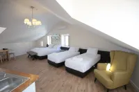 Sui7es Guest House Cascais Hotels near Cascais Station