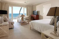 Blue Waters Resort and Spa Hoteles en Cedar Grove