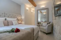 Jupiter Lux Rooms - Chambres d'hôtes