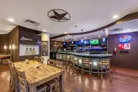 Clarion Hotel San Angelo Near Convention Center - Baarit