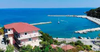 Faro Del Porto Hotels in Elios Proni