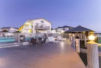 The BoatHouse Hotel a Marco Island