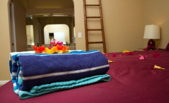 Sea Mountain Nude Resort & Spa Hotel - Adults Only