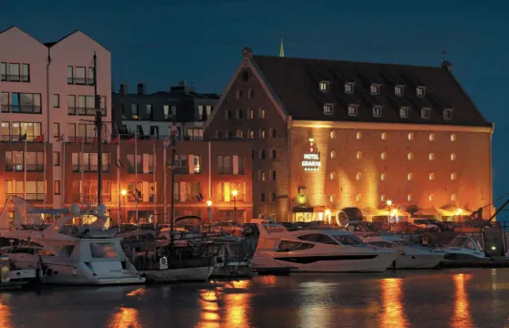 格但斯克精品酒店