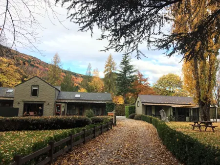 Shades of Arrowtown Отели рядом с достопримечательностью «Buckingham Street»