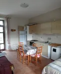 Captivating 1-Bed Apartment in Gallinaro Hôtels à : San Donato Val di Comino