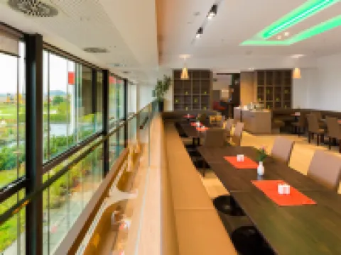 テルメンホテル オール イン レッド ルッツマンスブルクのホテル