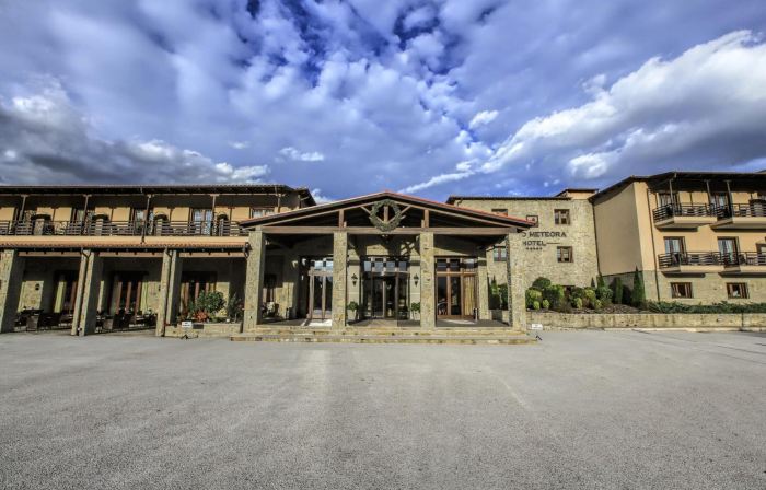 Grand Meteora Hotel