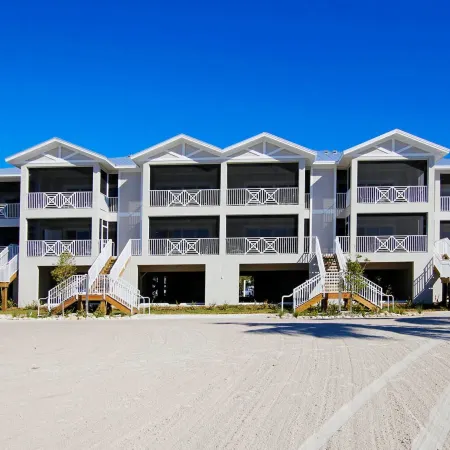 Island Inn