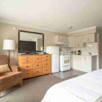 Okanagan Royal Park Inn by Elevate Rooms Rooms