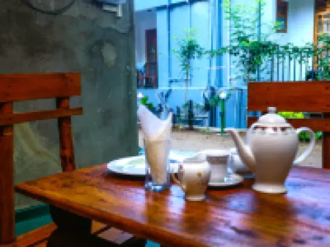 Dinaro Guest Hotels in Badulla