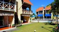 La Pointe Villas Hoteles cerca de Notre-Dame Auxiliatrice de Cap Malheureux