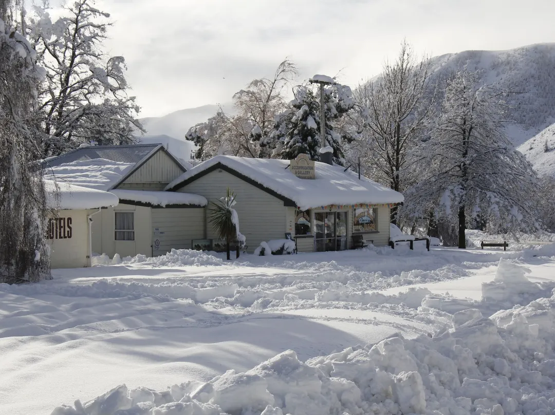 Burkes Pass Country Motels - West Coast
