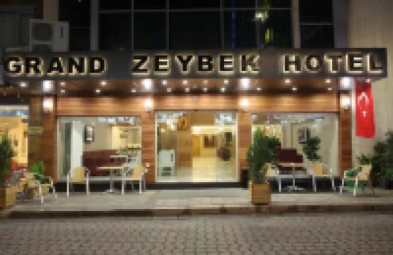 Grand Zeybek Hotel Hotel a 