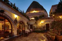 薩克薩甘洞穴酒店