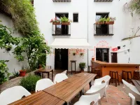 Oasis Backpackers' Hostel Granada Hotels in Granada
