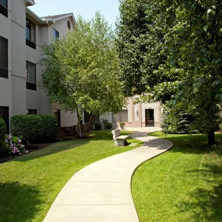 Larkspur Landing South Bend