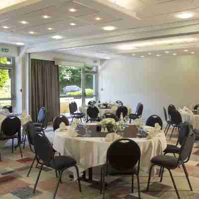 Hôtel Oceania Quimper! Dining/Meeting Rooms