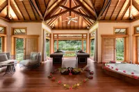 Le Bora Bora by Pearl Resorts - spa
