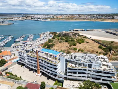 Jupiter Marina Hotel - Couples & Spa Hotels near Albufeira