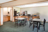 Days Inn by Wyndham Salem, Illinois