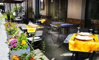 Hotel des 2 Nations Các khách sạn ở Cierp-Gaud