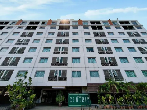 Centric Place Hotel Отели рядом с достопримечательностью «Сэнсэп»