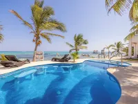 Casa Cenote Hoteles cerca de Bahía Tankah