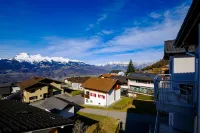 Modern and Cosy 5 Rooms Penthouse with Stunning View Hotels in Triesenberg