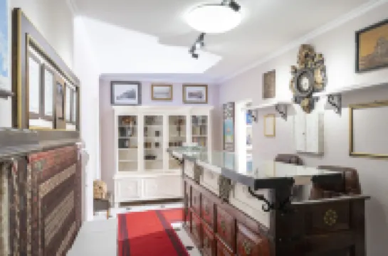 Elia Boutique Hostel & Apart-Hotel