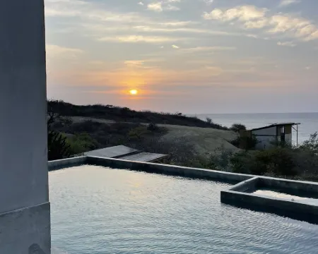 Eolia Sustainable Design Hotel Hoteles en Manta