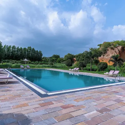 The Shakti Vilas by Trulyy Hotels near Maharana Pratap Airport