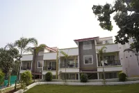 Saffron Valley Hotels and Resorts - 3-Star