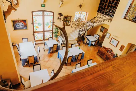 Hotel Hacienda Don Manuel Отели в г. Гранха-де-Торреермоса