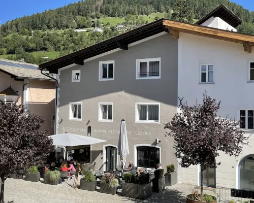 Nepomuk Rooms Hotels in Sterzing