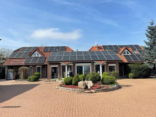 Modern House Gehrden contactless garden Hotels in Springe