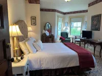 Meredith Inn Hotels in Meredith