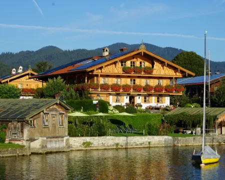 菲捨爾韋伯湖畔膳宿公寓 羅塔赫－埃根酒店