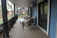 4 bedroom lake house at Pickwick