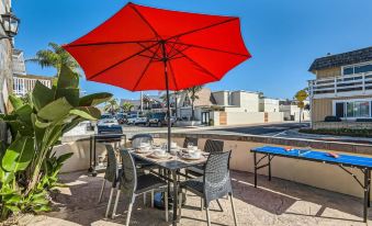 Chic Beachside BBQ Fast Wifi - C2