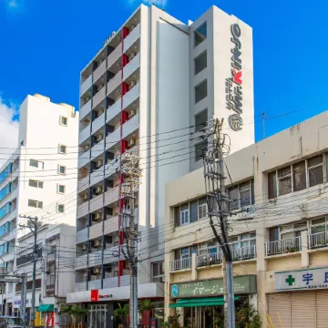 Mr.KINJO in SAKAEMACHI Отели рядом с достопримечательностью «Замок Сури»