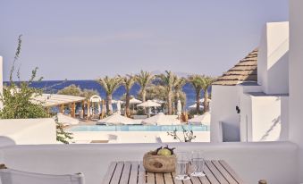 Nikki Beach Resort & Spa Santorini