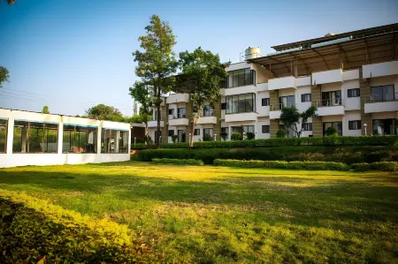 Hotel Bella Valley Отели в г. Сатара