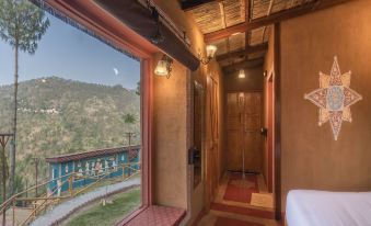 A Kasauli Ggaon by Echor